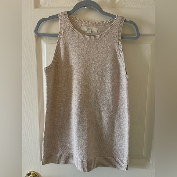 Loft sweater tank • Women’s medium - Picture 1 of 7